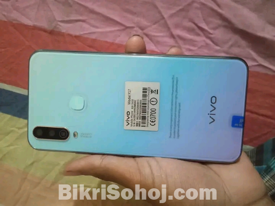 Vivo y17 8-256 sell